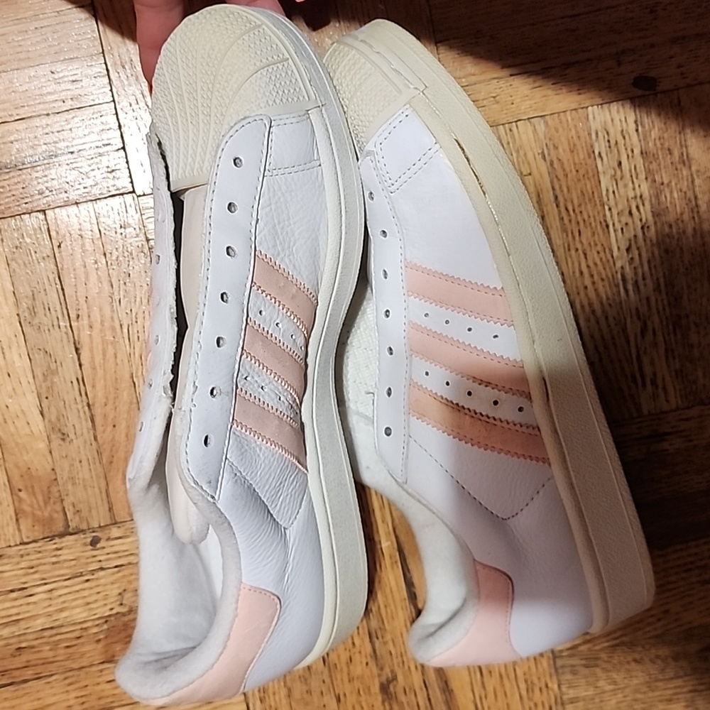 Adidas shelltoe